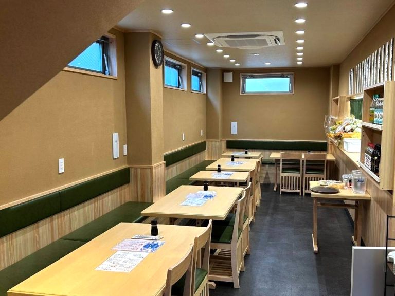 江戸安の店内
